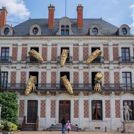 Charmant Appartement Au Coeur De Blois Exterior photo